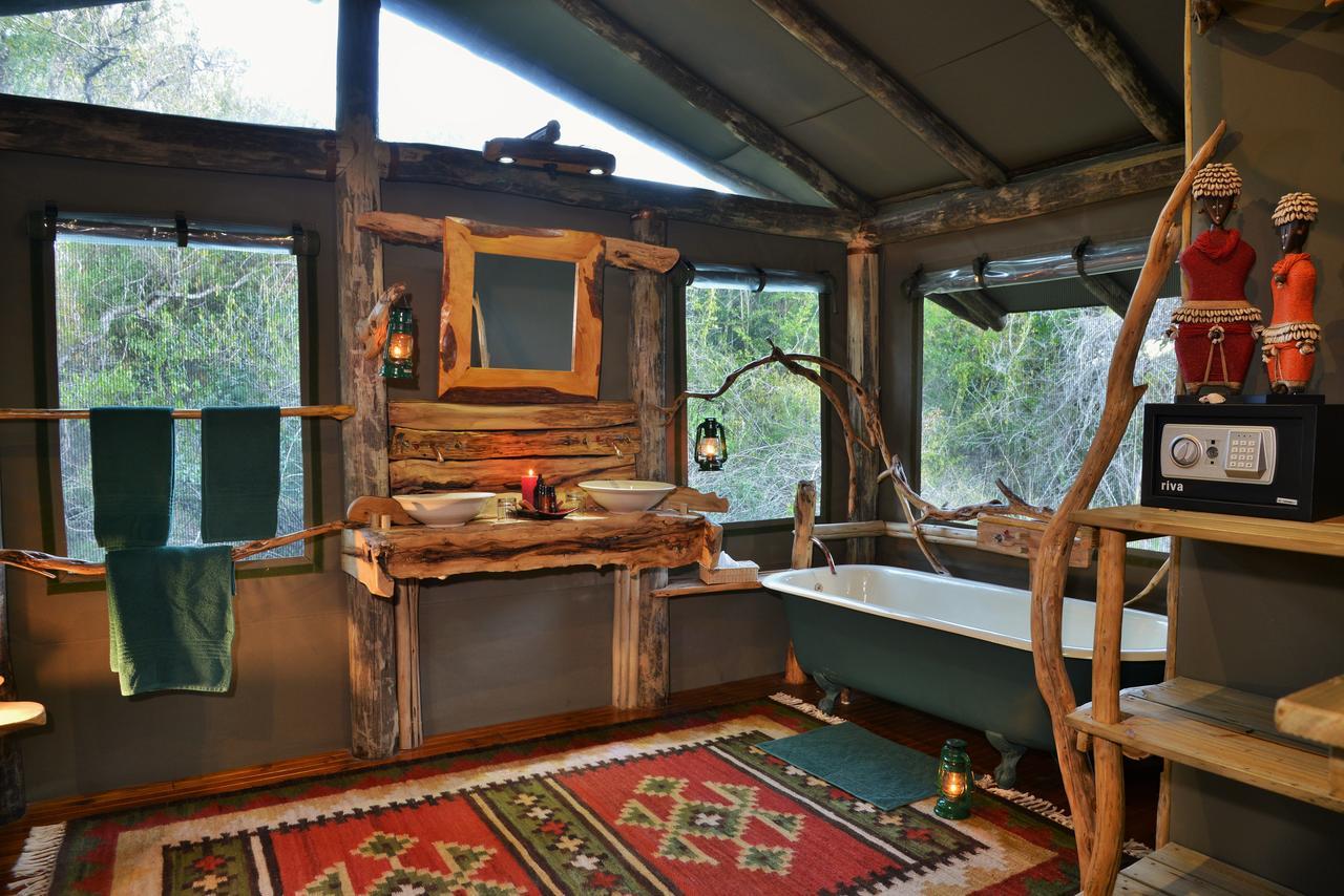 Sibuya Game Reserve And Lodge Kenton-on-Sea Esterno foto