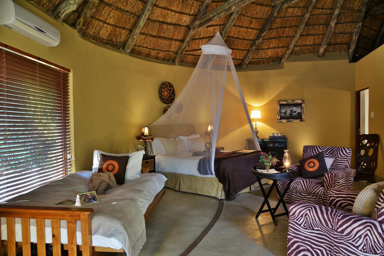 Sibuya Game Reserve And Lodge Kenton-on-Sea Esterno foto